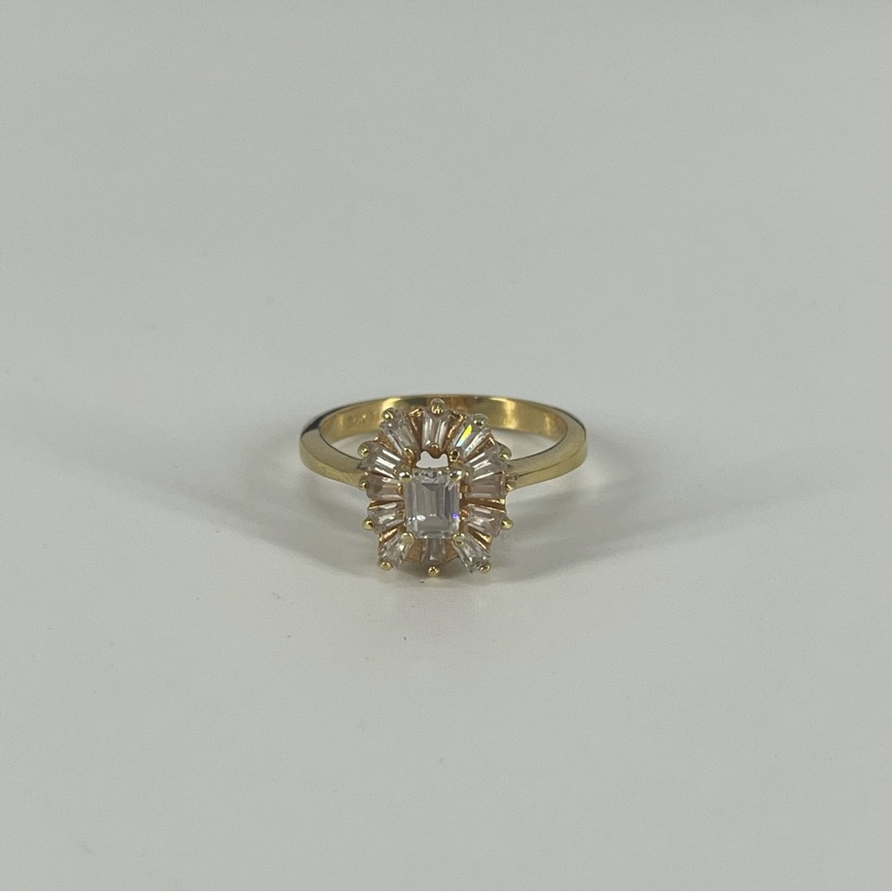 Vintage 14 K Gold Plated Cubic Zirconia Starburst Ring Size 7.75 80’s